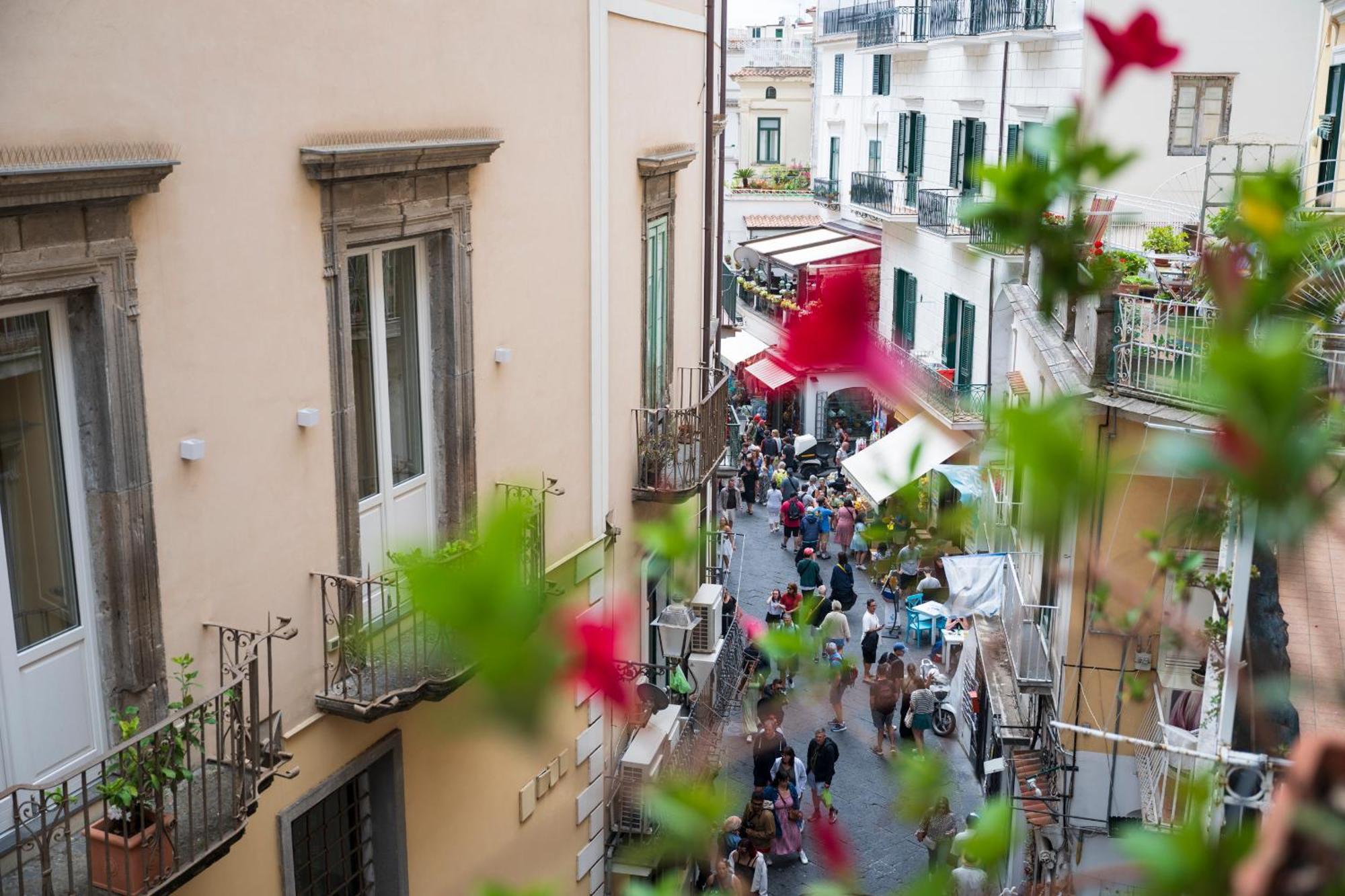 Aparthotel Antica Repubblica In Amalfi Center At 100Mt From The Sea 외부 사진