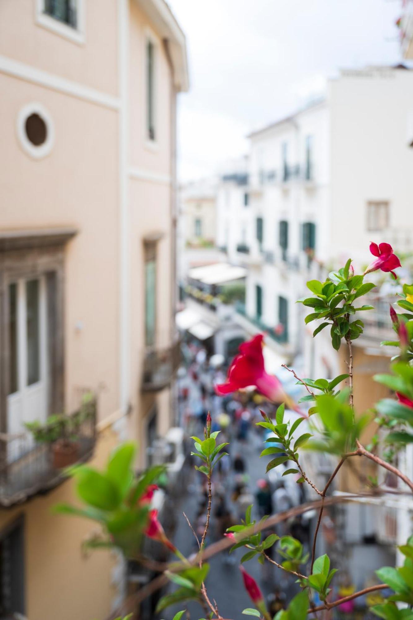 Aparthotel Antica Repubblica In Amalfi Center At 100Mt From The Sea 외부 사진