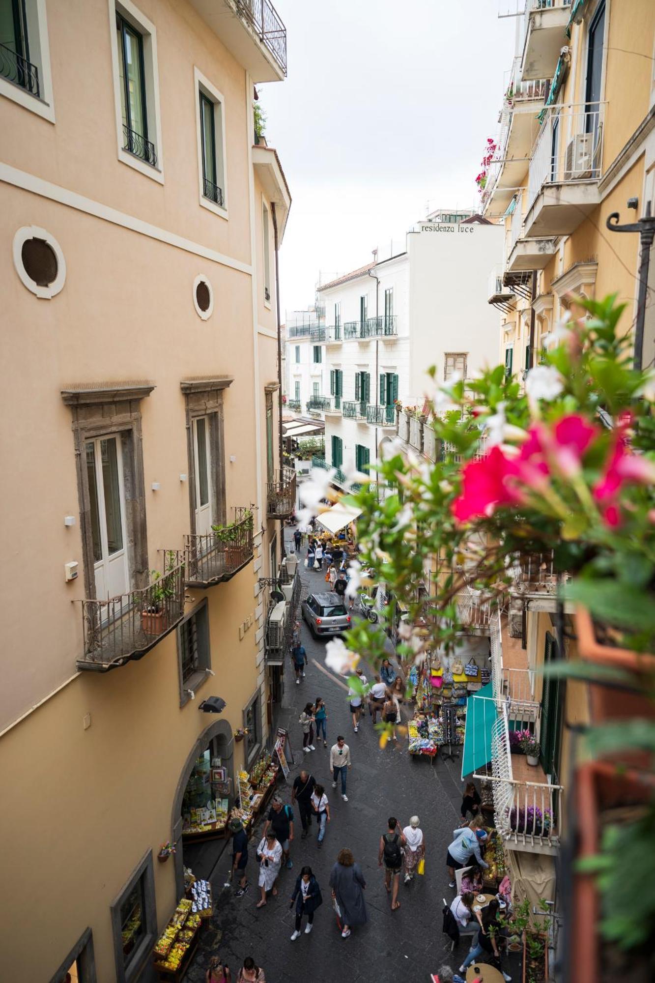 Aparthotel Antica Repubblica In Amalfi Center At 100Mt From The Sea 외부 사진